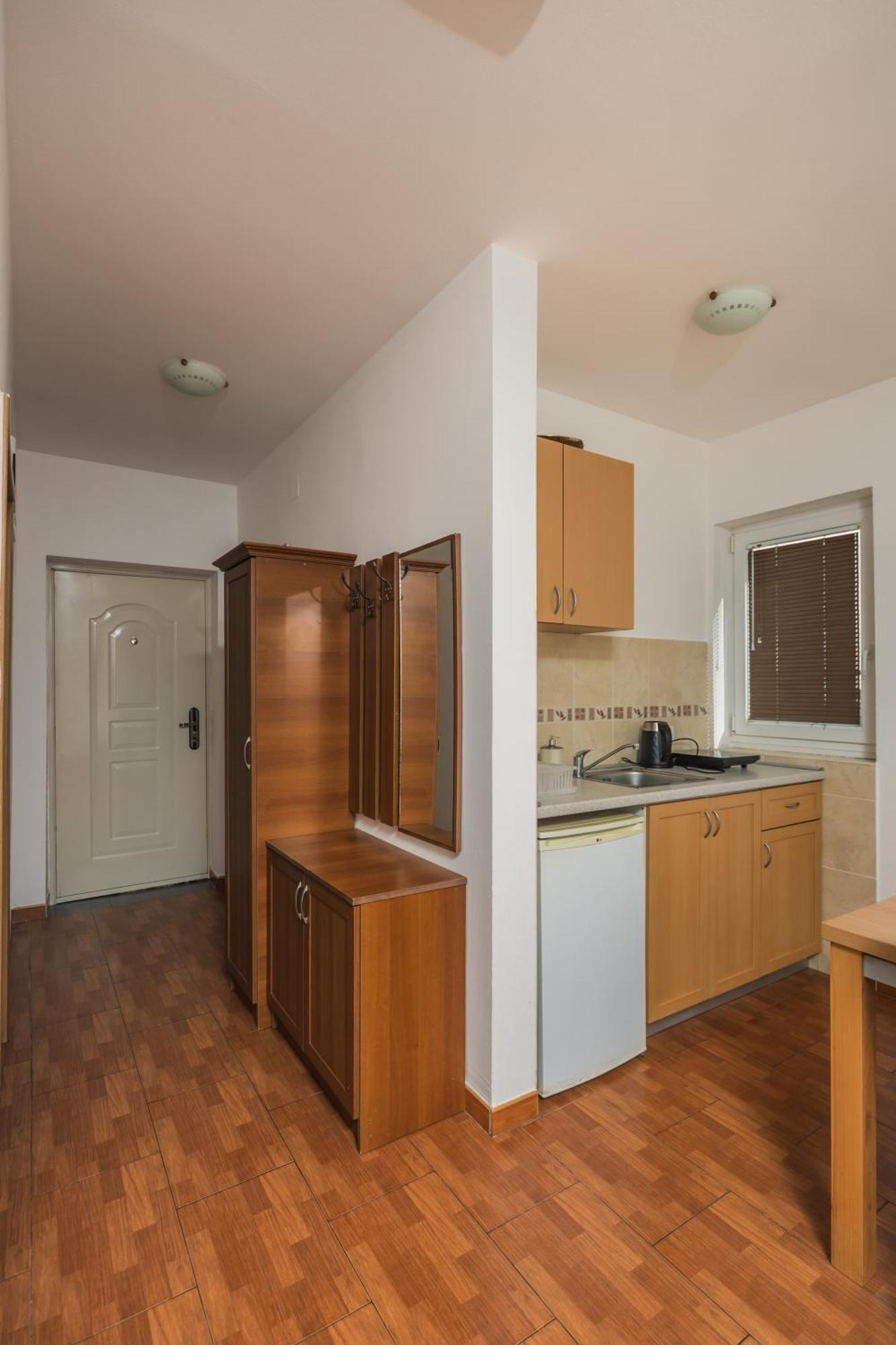 Petrovac Apartments Franicevic מראה חיצוני תמונה